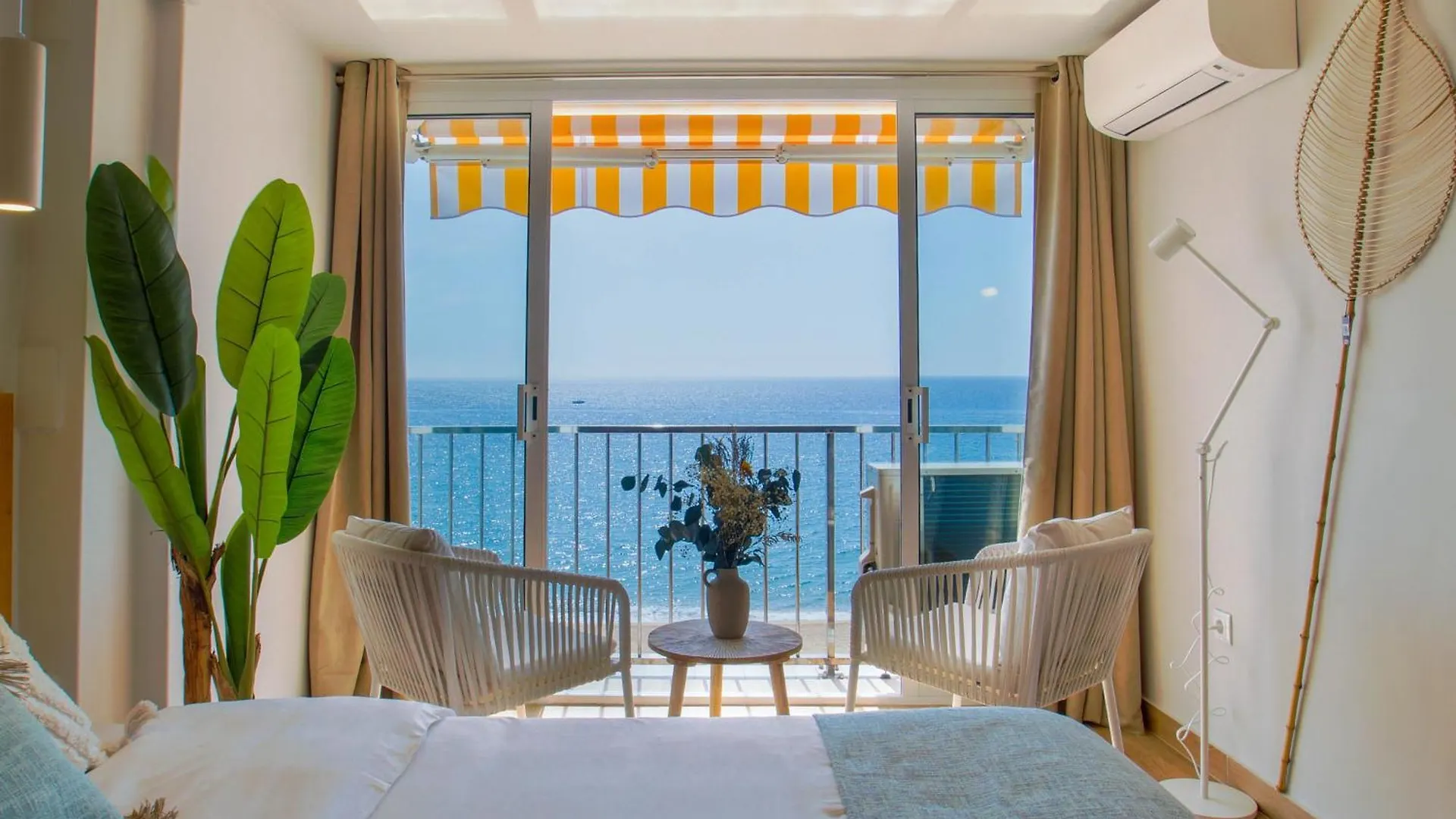 Apple Beach Studio By Bhomescostabrava Platja d'Aro